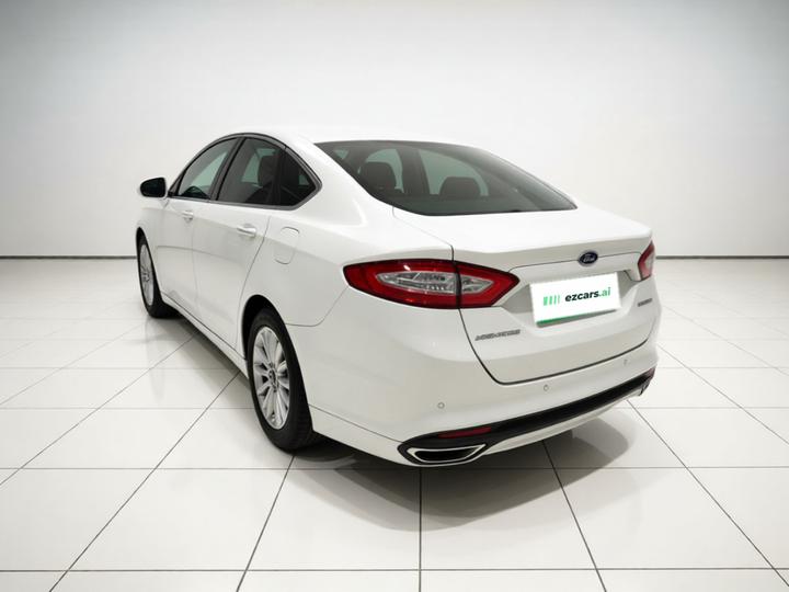 Mondeo 2013 2.0L GTDi200 Fashion photo 4