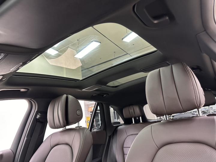 GLC 2020 GLC 260 L 4MATIC Luxury photo 8