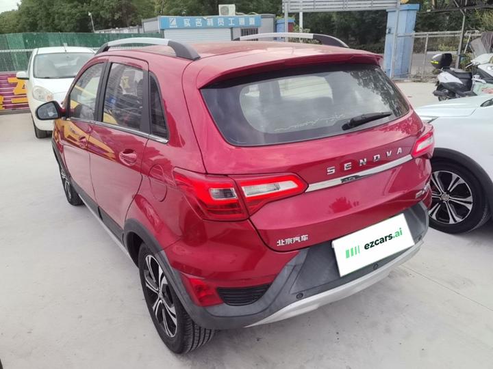 BAIC X25 2015 1.5L MT Elite photo 4