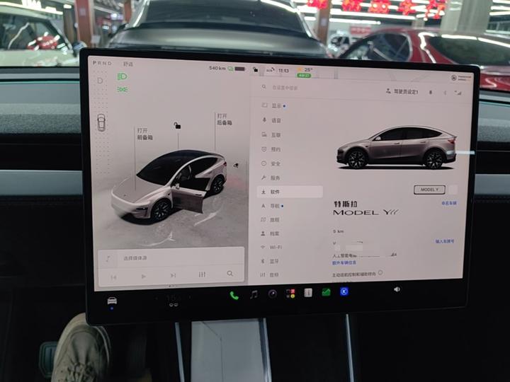 Model Y L 2025 Long Range AWD photo 7