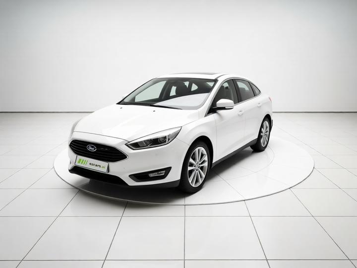 Focus 2017 Hatchback 1.6L MT Fashion
