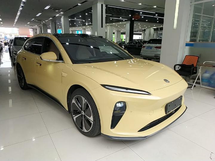 ET5T 2024 75kWh Touring photo 3