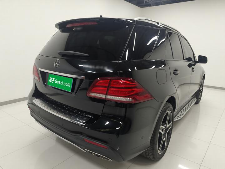 GLE AMG 2017 AMG GLE 43 4MATIC photo 4