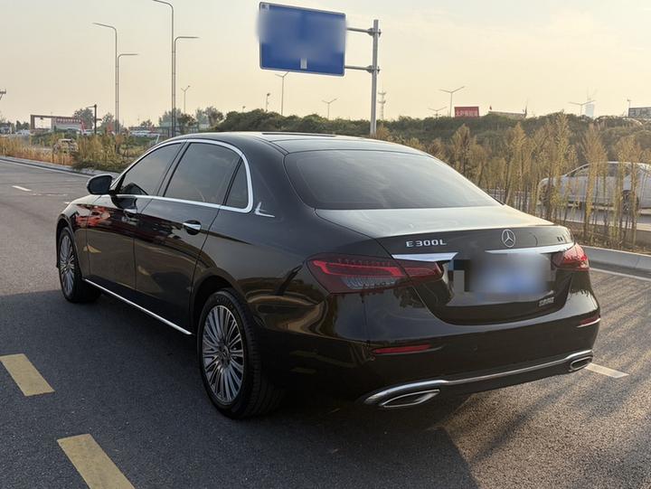 E-Class 2023 Facelift E 300 L Fashion photo 4