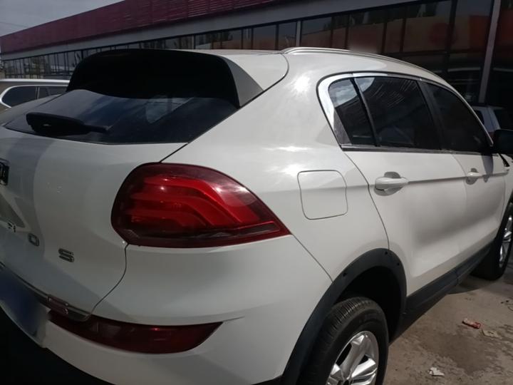 5 2018 Facelift 1.6T AT Leading photo 6