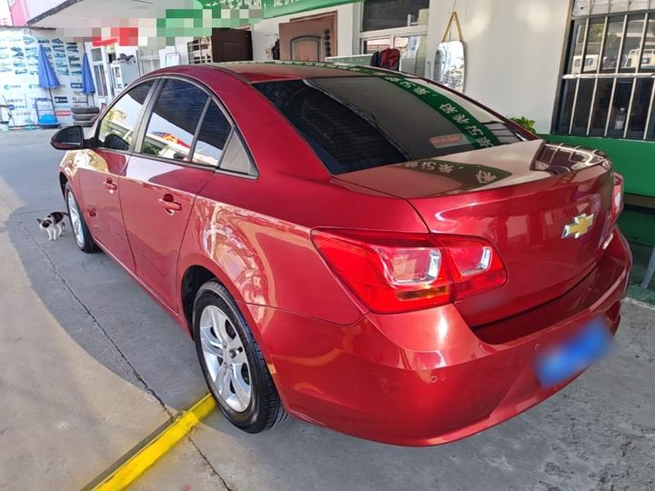 2015 1.5L Classic SE AT photo 4