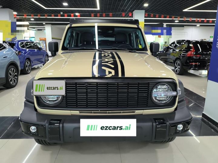 300 EV 2025 Hi4-T 37.1kWh photo 2