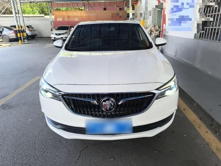 Excelle 2019 18T AT Elite China VI photo 2