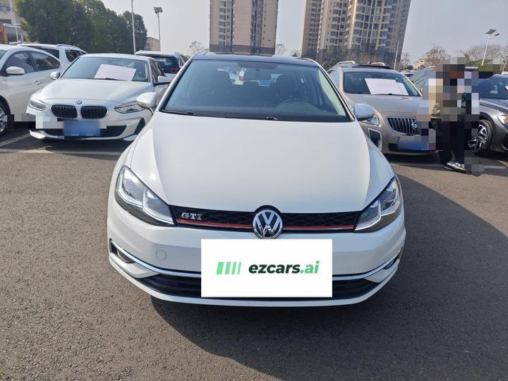 Golf 2018 230TSI AT Comfort photo 2