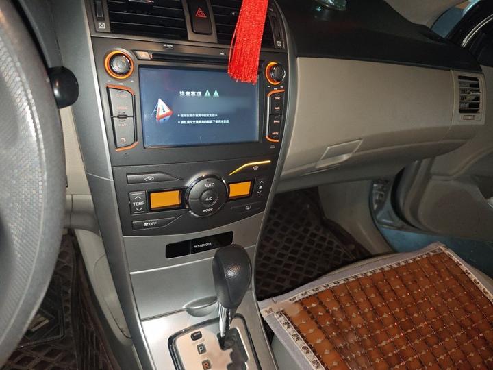 Corolla 2011 1.8L CVT GL-i photo 5