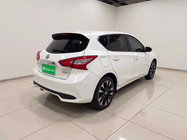 Tiida 2016 1.6L CVT Smart Premium photo 6