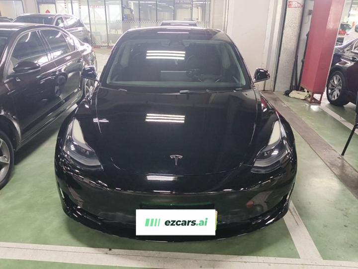 Model 3 2022 RWD photo 2