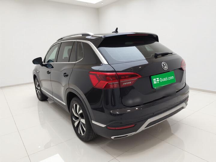 Tayron 2022 330TSI RWD Luxury Connected photo 4