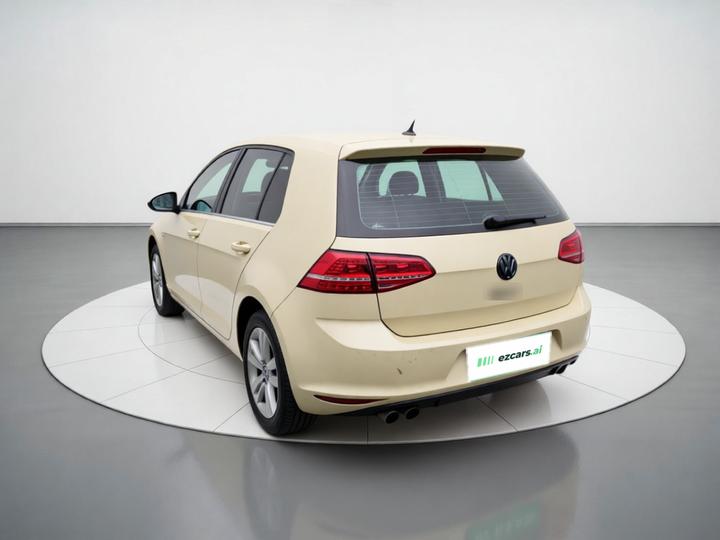Golf 2016 230TSI AT Comfort photo 4