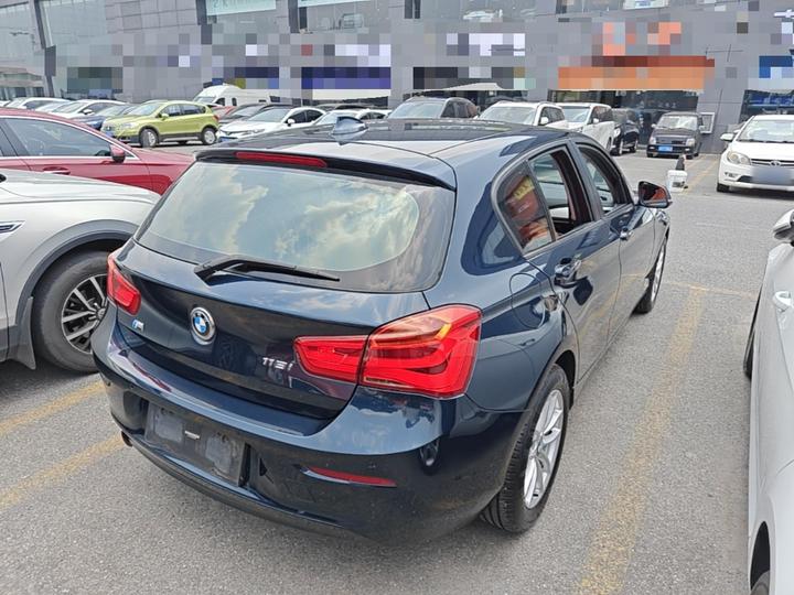 1 Series Imported 2016 118i Leading photo 4