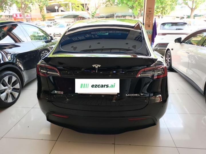 Model Y 2022 Facelift RWD photo 5
