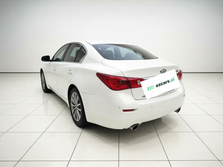 Q50 2014 3.7L Comfort photo 4