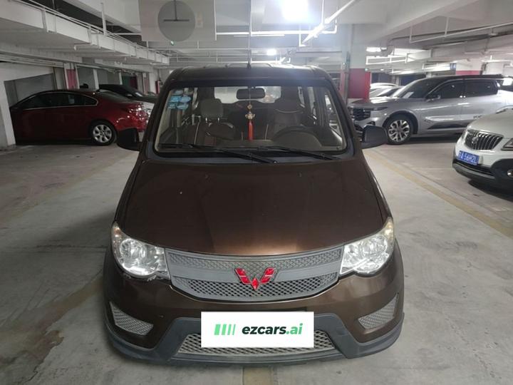 Wuling Hongguang 2014 1.5L photo 2