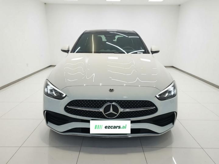 C-Class 2022 Facelift C 260 L Sport photo 2