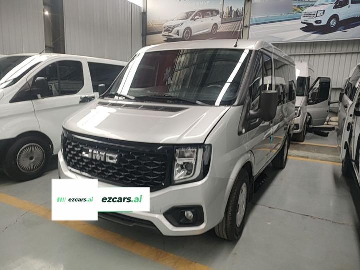 2022 2.0T MT Short Wheelbase 6-Seater