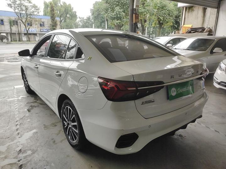 i5 2021 1.5L CVT Platinum photo 4