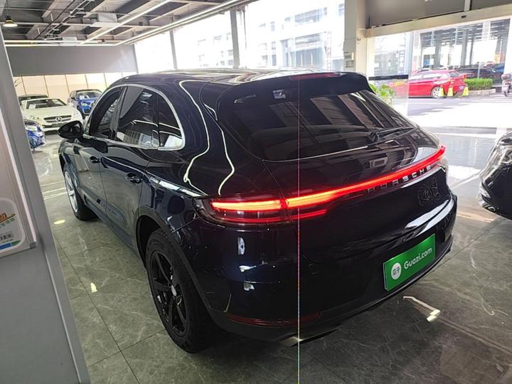 2021 Macan 2.0T photo 4