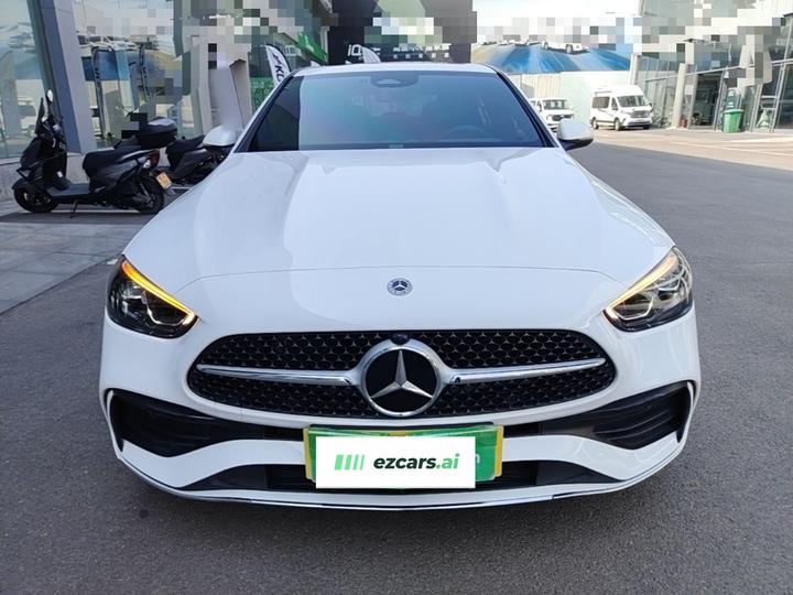 C-Class 2023 Facelift C 200 L Sport photo 2