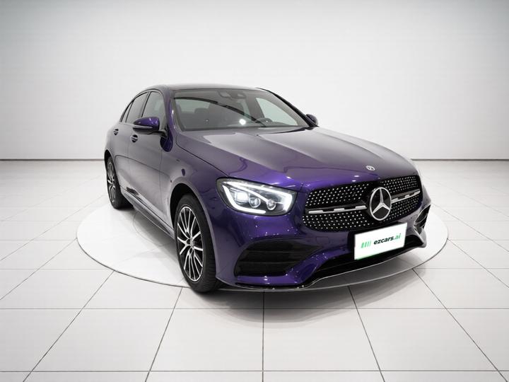 GLC Coupe 2022 Facelift GLC 300 4MATIC Coupe SUV photo 3