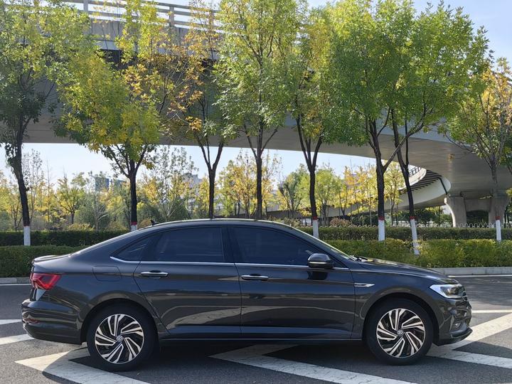 Sagitar 2021 280TSI DSG Luxury Connected photo 4