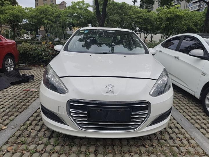 308 2014 Classic 1.6L AT photo 2