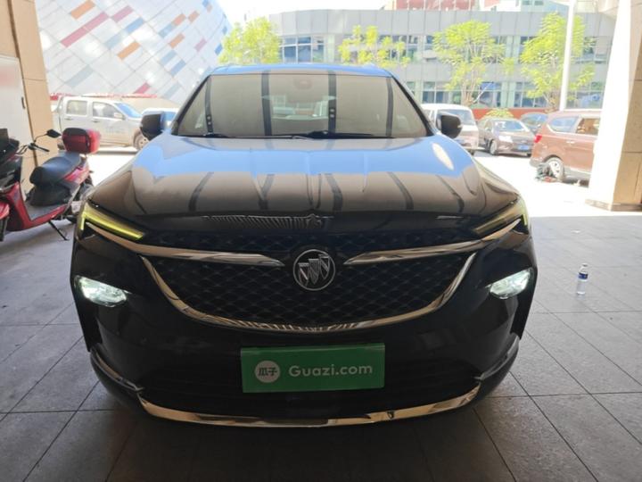 2020 28T AWD Exclusive Flagship photo 2