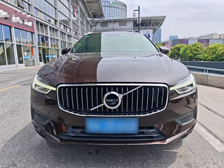 XC60 2019 T5 AWD China V photo 2