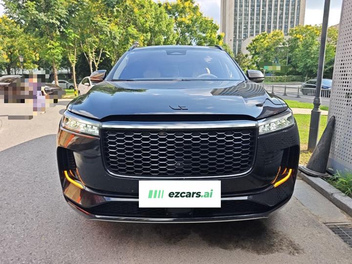 Li Auto ONE 2021 EREV 6-Seater photo 2