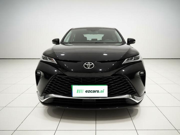 2022 2.0L CVT RWD Premium photo 2