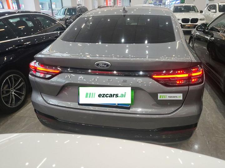 Mondeo 2026 2.0T EcoBoost Luxury photo 5