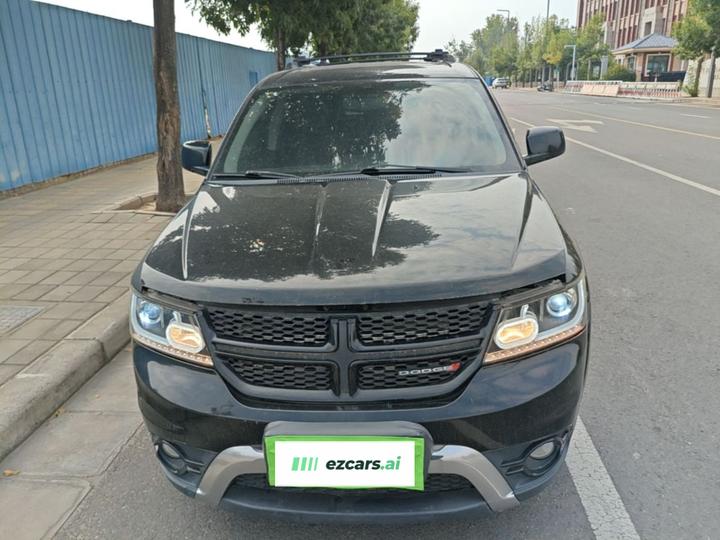 Dodge 2016 2.4L RWD Wagon photo 2