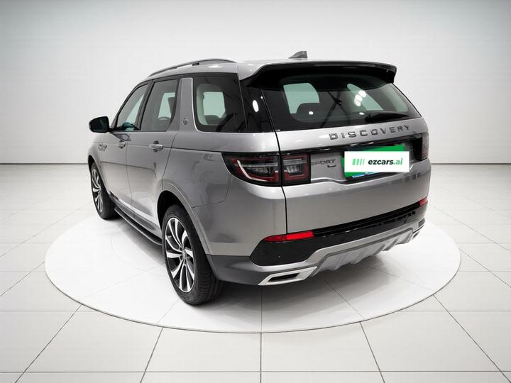 Discovery Sport 2021 249PS R-Dynamic SE Performance Tech 7-Seater photo 4