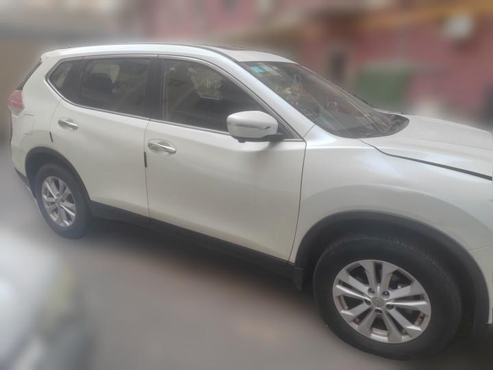X-Trail 2015 2.0L CVT Comfort MAX 2WD photo 3
