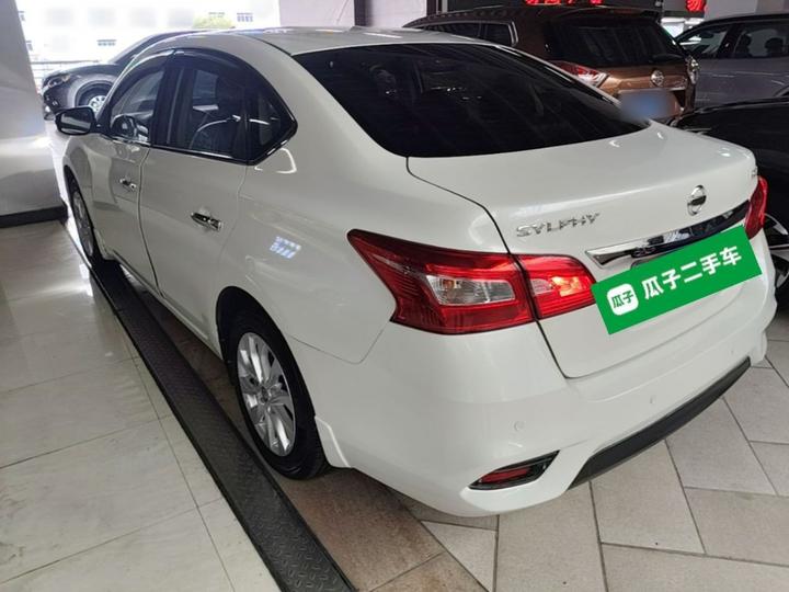 Sylphy 2016 1.6XL CVT Luxury photo 4