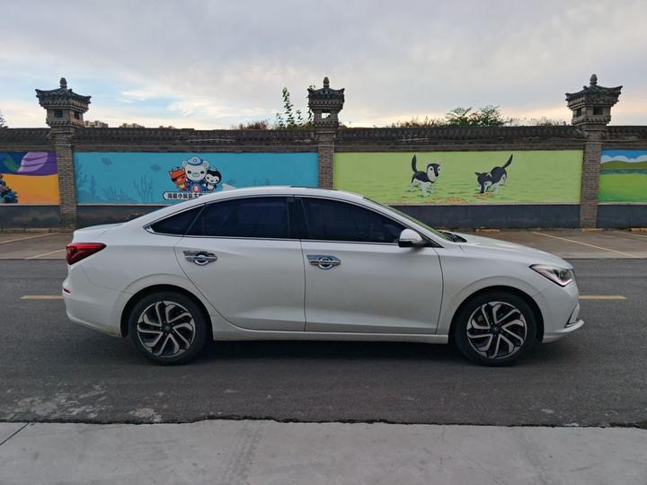 Eado 2018 1.6L GDI AT photo 3