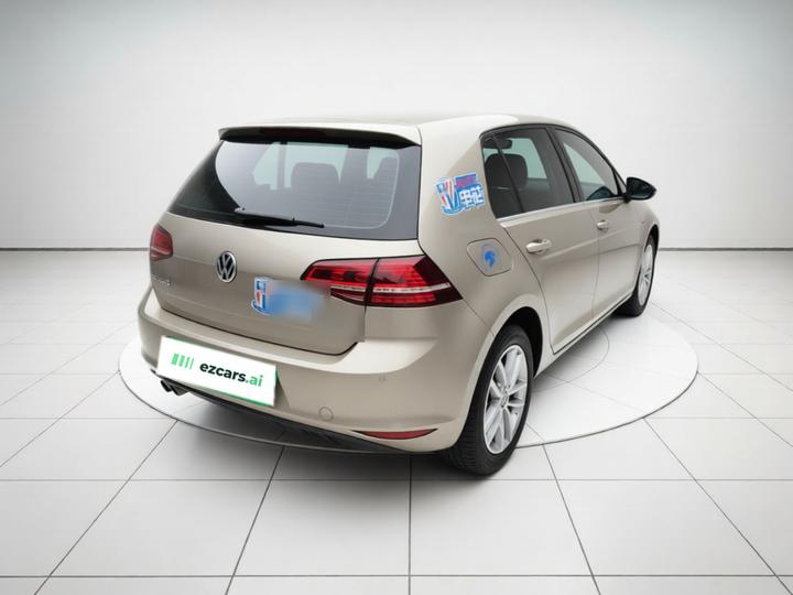 Golf 2017 230TSI AT Luxury Anniversary Edition photo 6