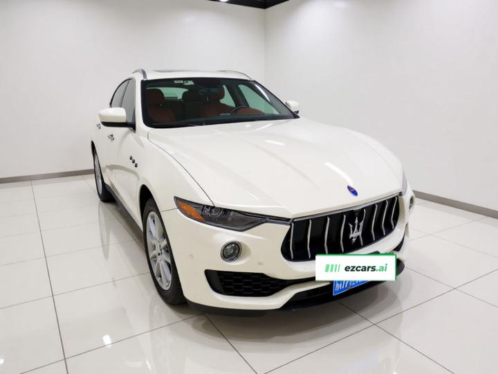 Levante 2016 3.0T Standard photo 3