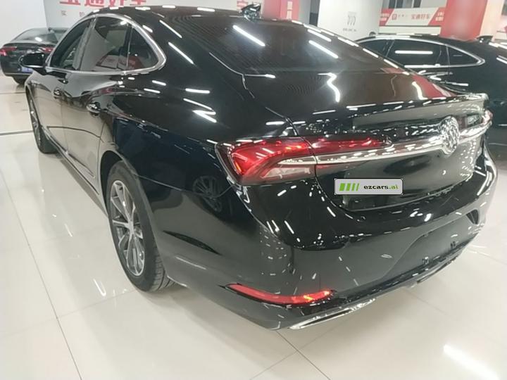 LaCrosse 2019 28T Luxury photo 4