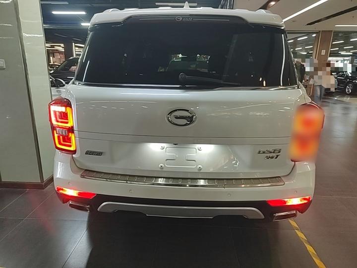 GAC Trumpchi GS8 2017 320T RWD Luxury Connected 7-Seater photo 3