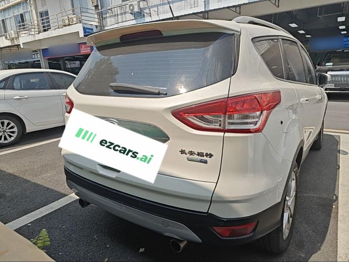 Kuga 2015 2.0L GTDi AWD Sport photo 5