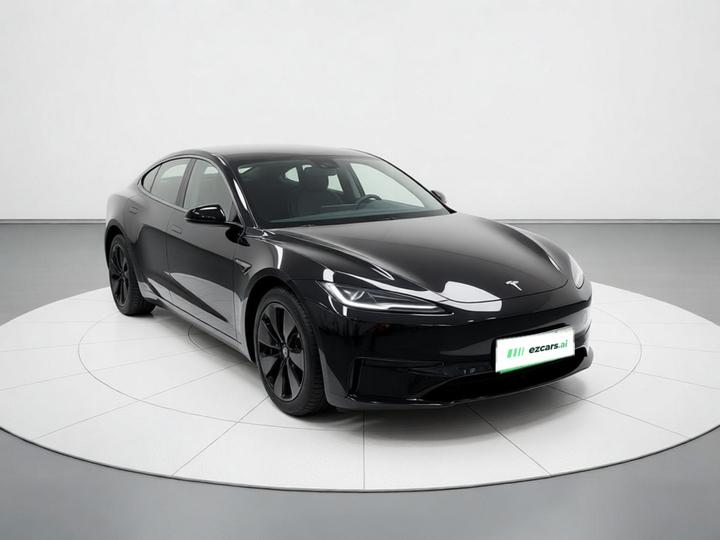 Model 3 2023 RWD photo 3