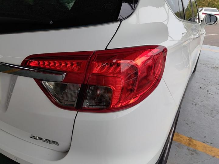 Envision 2017 28T AWD Elite photo 7