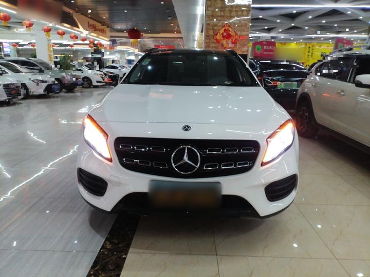 GLA 2018 GLA 220 4MATIC Sport photo 2
