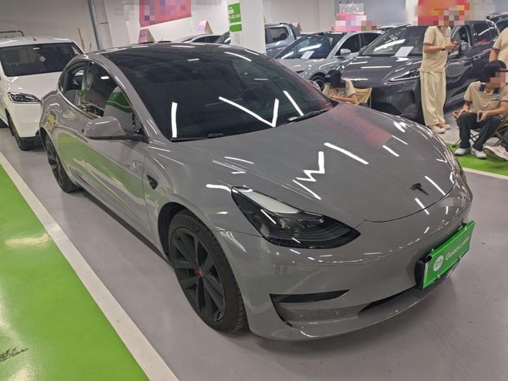 Model 3 2022 RWD photo 3