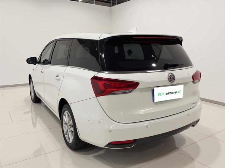 GL6 2018 18T 6-Seater Luxury photo 4